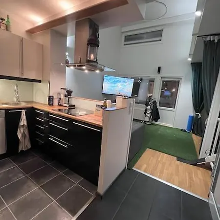 아파트 Avara Golfaiheinen Loft Huoneisto 70m2, 2.kerrosta *